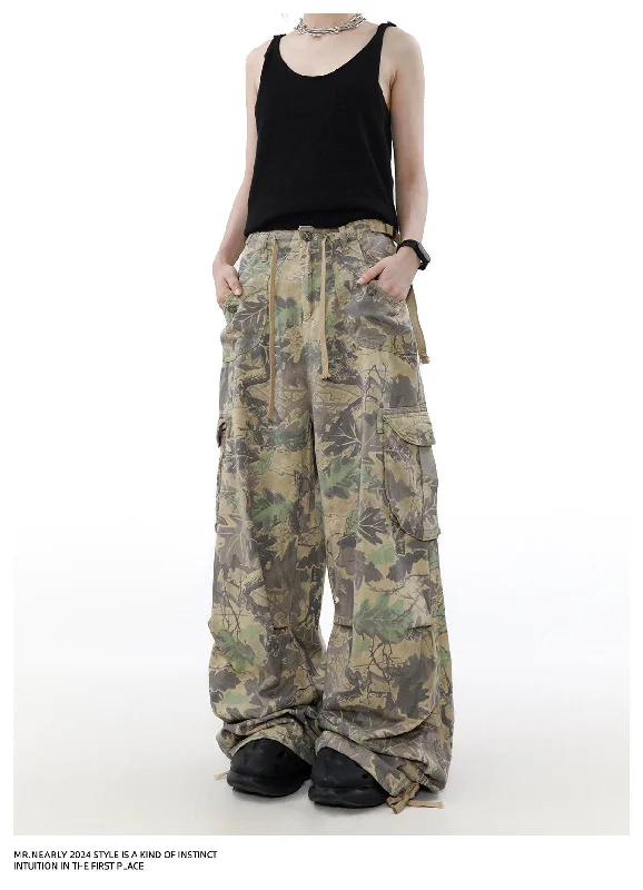 Knot String Camo Cargo Pants Laid