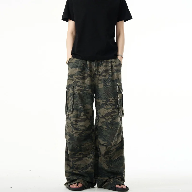 Side Pockets Camouflage Cargo Pants Modern Men's Geometric