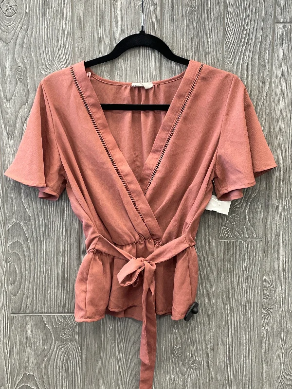 Top Short Sleeve By Sienna Sky  Size: S Beach