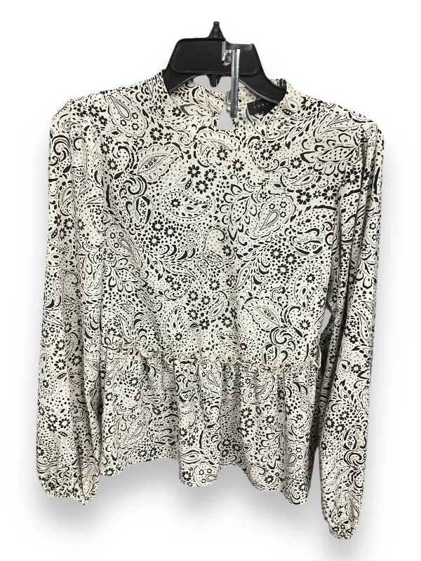 Top Long Sleeve By Sanctuary In Black & White, Size: M Beach