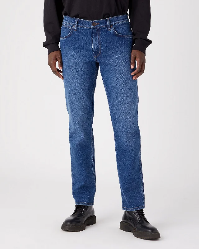 Wrangler Greensboro Regular Fit Mens Jeans - The Look Elegant Men's Cashmere